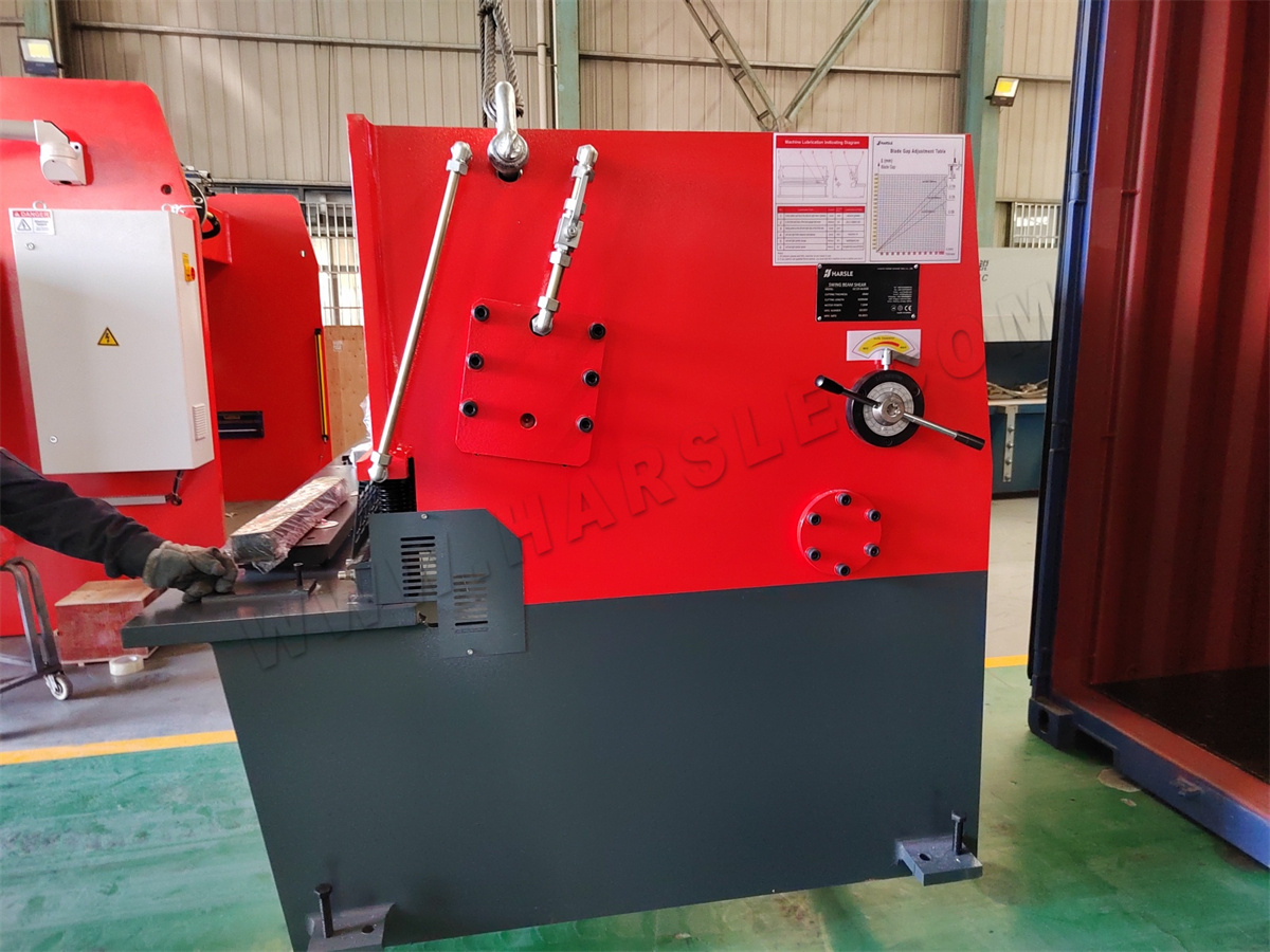 Canada220T4000 CNC Press Brake And 6x3200 Swing Beam Shearing Machine